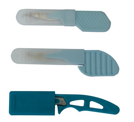 Medical disposable thumb scalpel