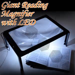 Hand free Stand Foldable LED lighted Magnifying glass